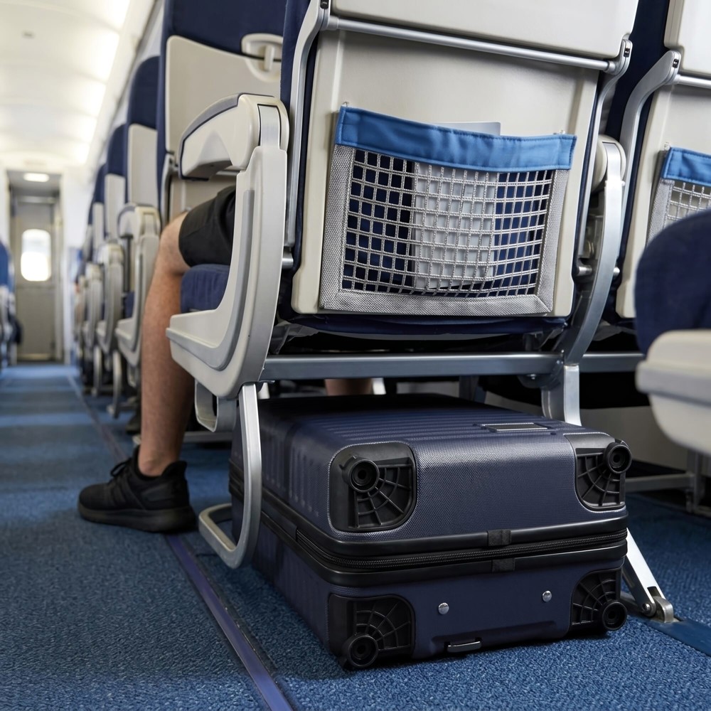 InSideOut Trolley Nordlyft, vacuüm pack, afneembare wielen, past onder de stoel.