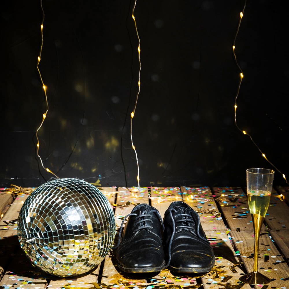 InsideOut Retractable string lights