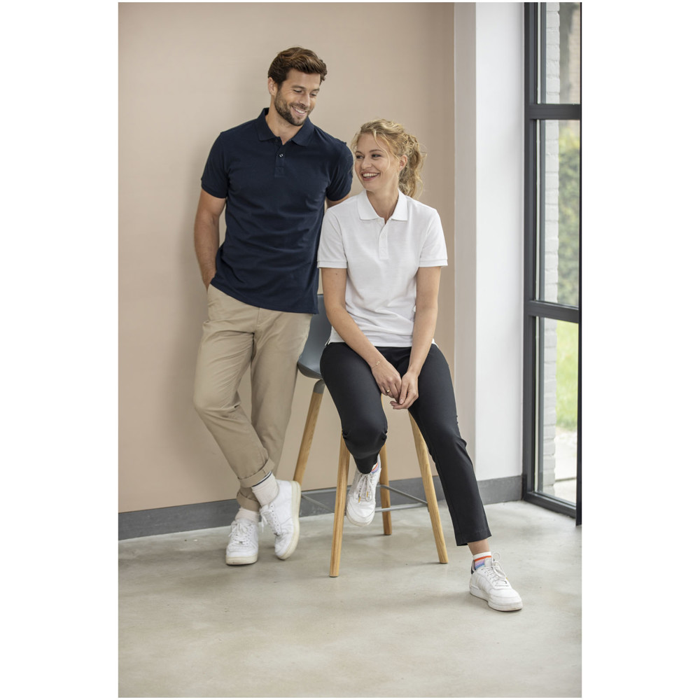 Emerald 200 g/m² unisex Aware™ gerecyclede polo met korte mouwen